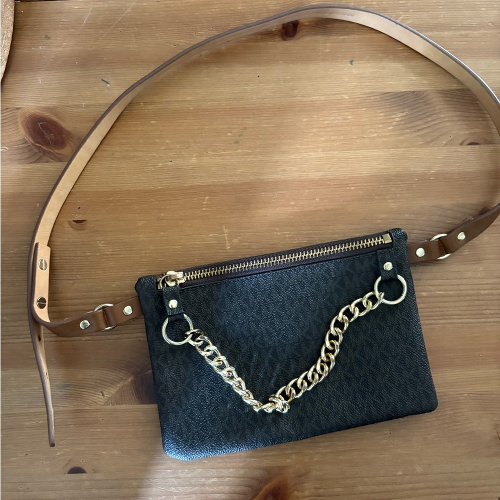 Michael Kors Belt Bag
